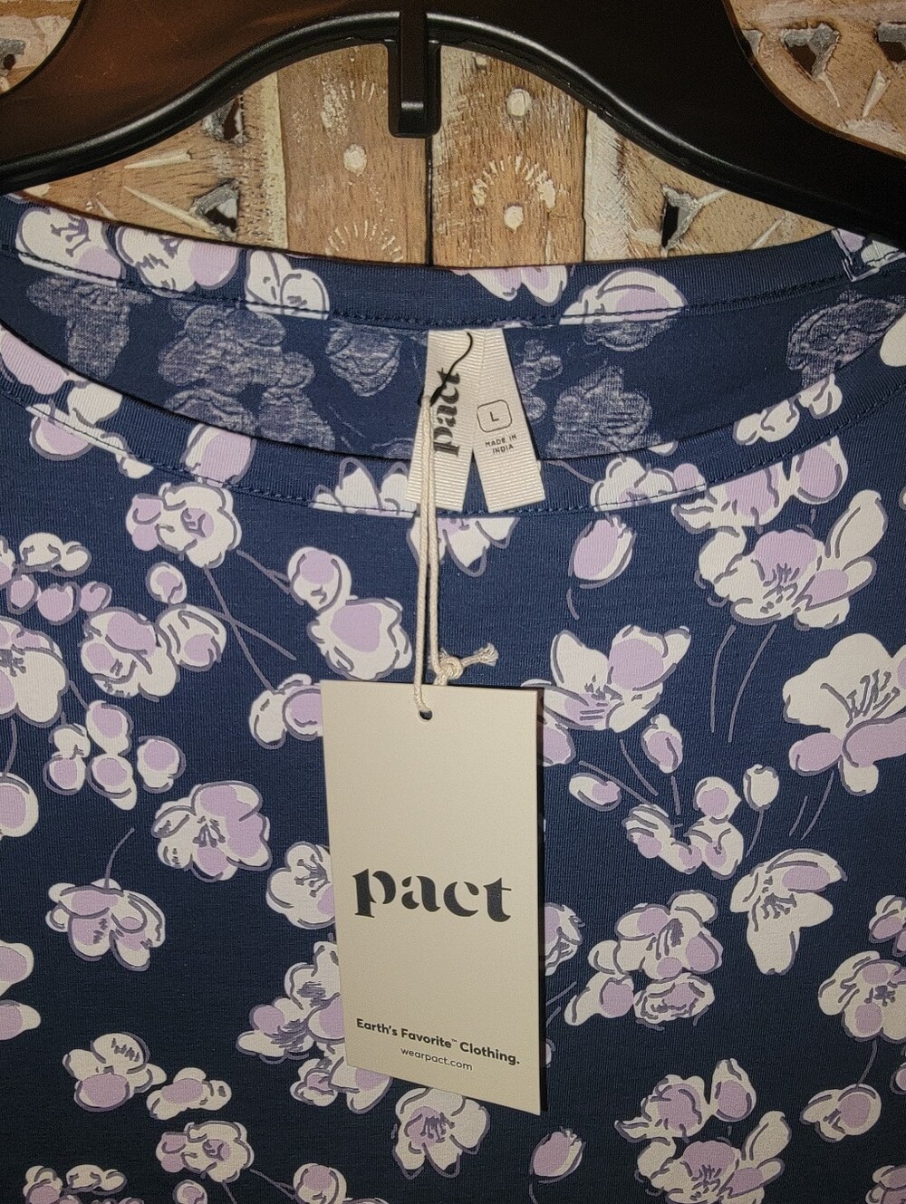 NWT Pact Organic Cotton Fit & Flare Petal Sleeve Dress Navy Floral Pockets Large - Picture 3 of 12